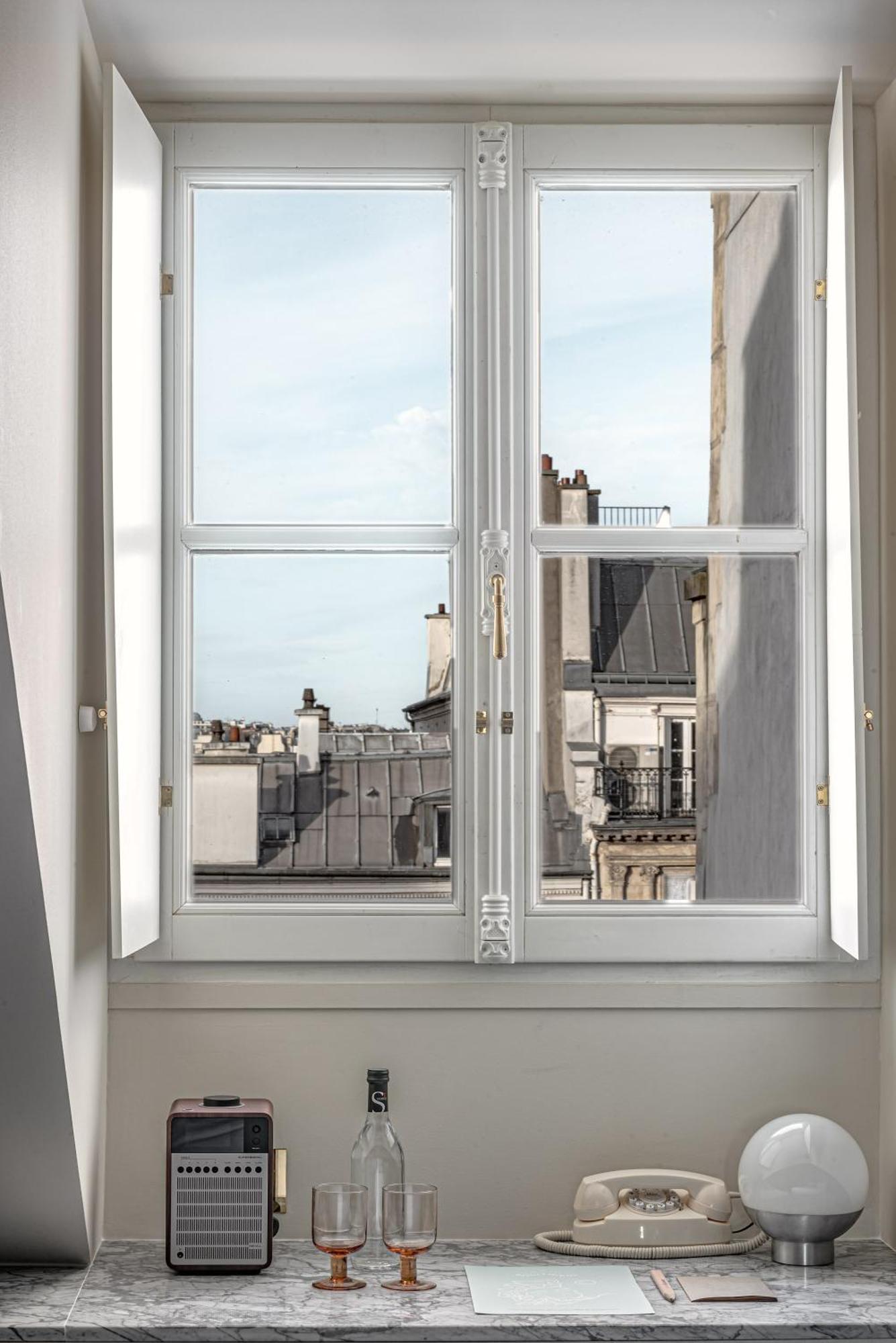 Grands Boulevards Experimental Paris Bilik gambar